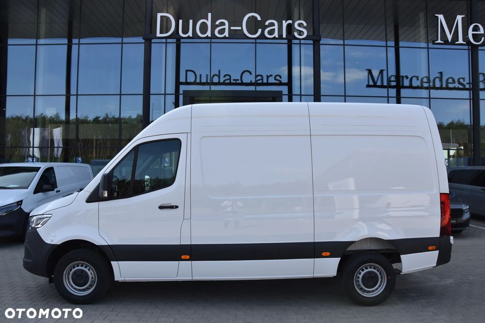 Mercedes-Benz Sprinter - 3