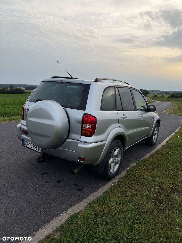 Toyota RAV4 2.0 D-4D 4x4 - 7