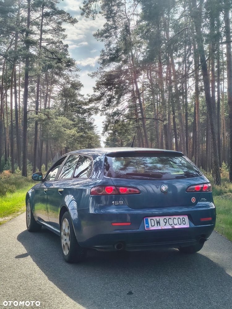 Alfa Romeo 159 - 2