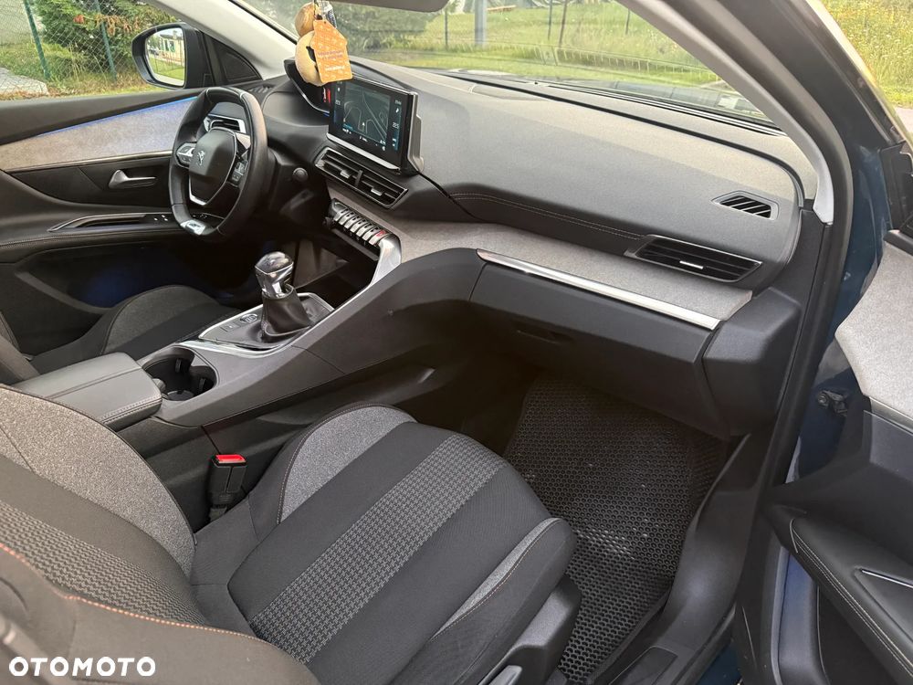 Peugeot 3008 - 10