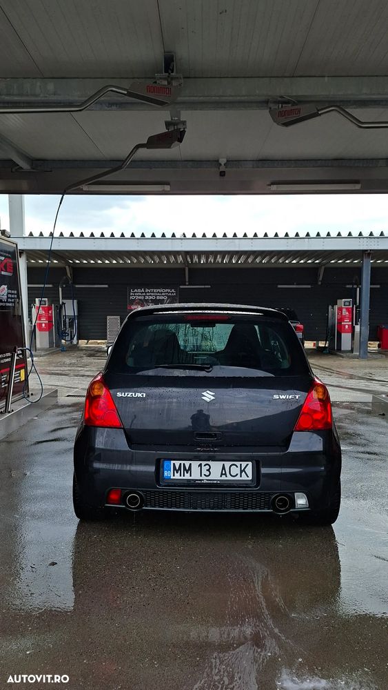 Suzuki Swift - 3
