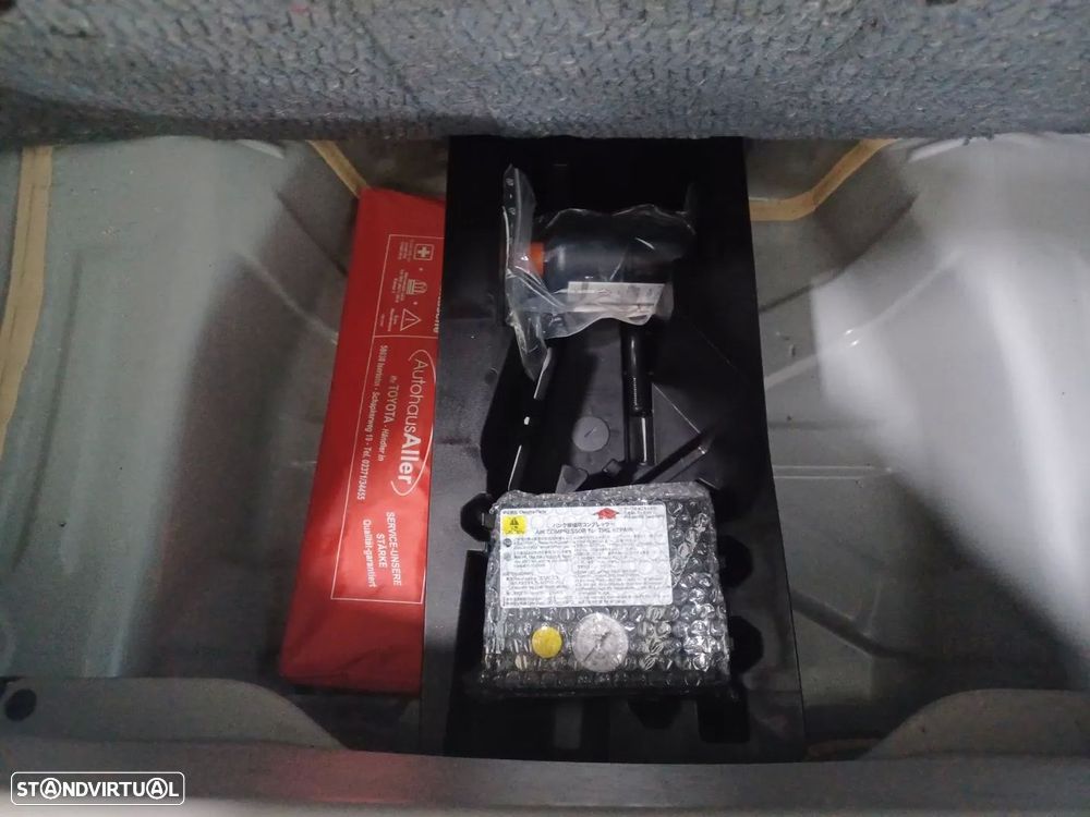 Toyota Aygo 1.0 X-Clusiv - 28