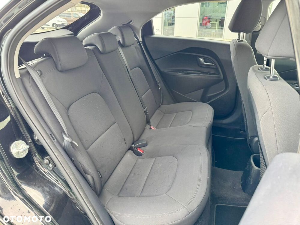 Kia Rio 1.4 M - 19