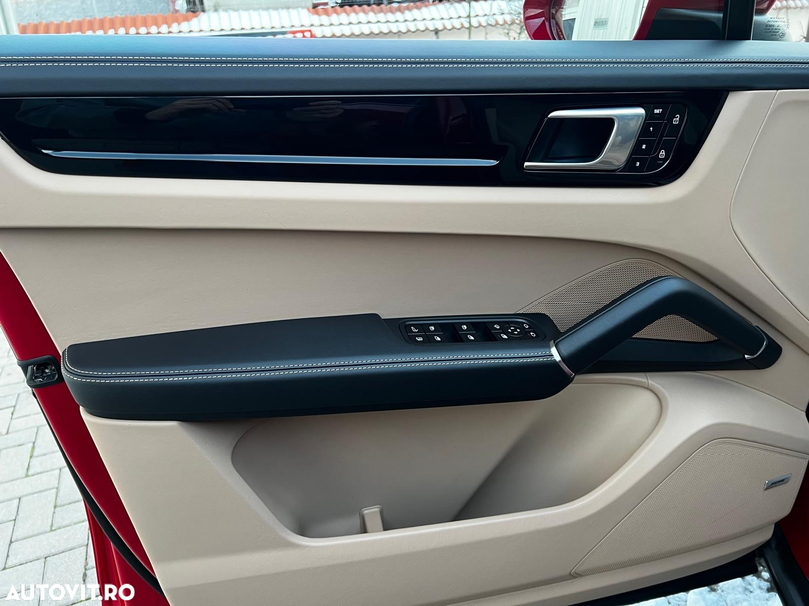 Porsche Cayenne E-Hybrid Tiptronic S - 22