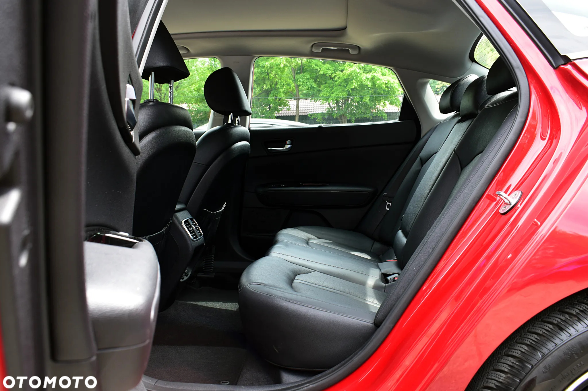 Kia Optima Plug-in Hybrid - 6
