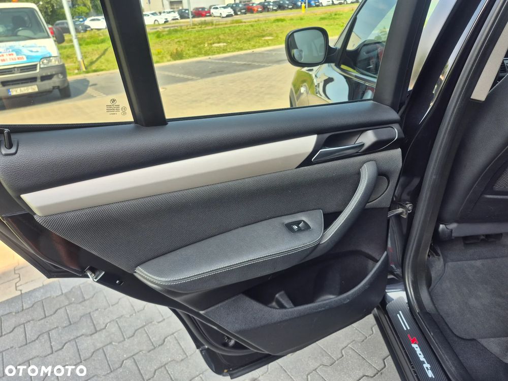 BMW X3 xDrive20d - 21