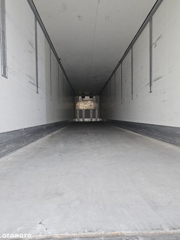 Krone Carrier Vector 1550 - 5