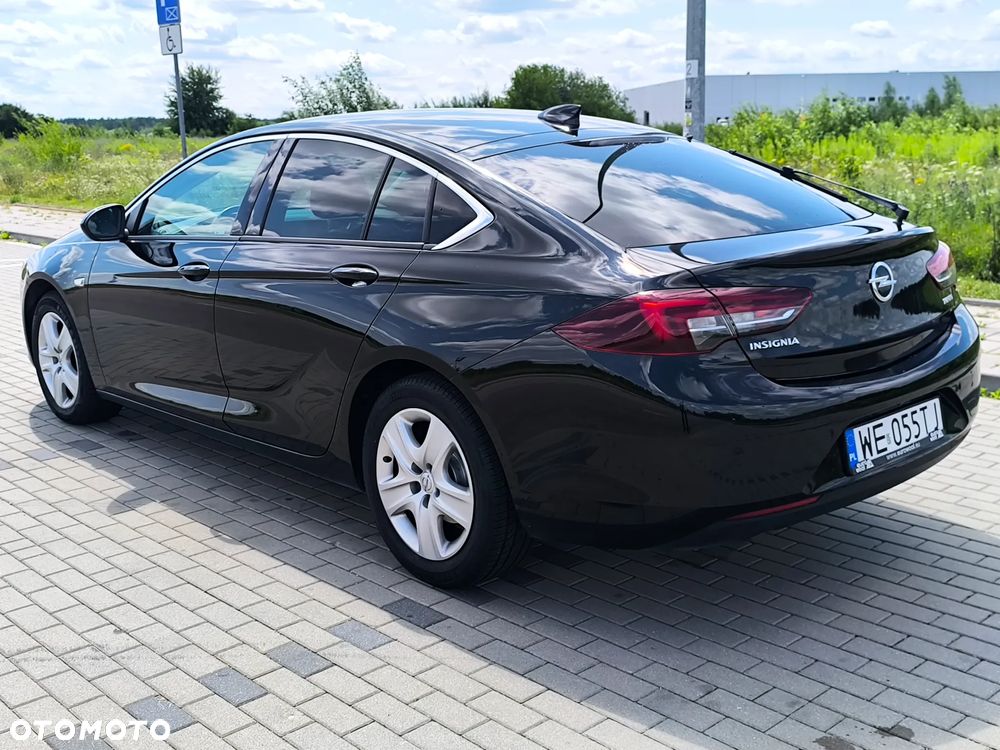 Opel Insignia 1.5 T Elite S&S - 9