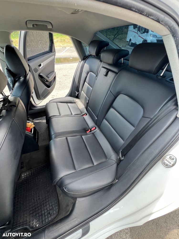 Audi A4 Limuzina 2.0 TDI Multitronic - 14