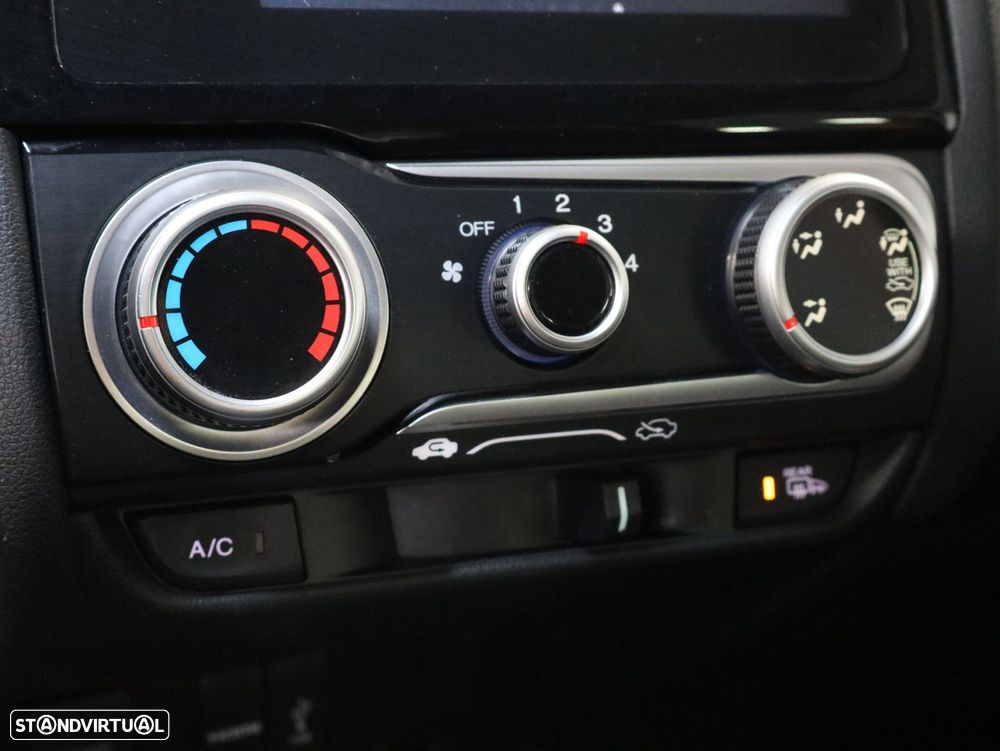 Honda Jazz 1.3 I-VTEC Elegance CVT - 14