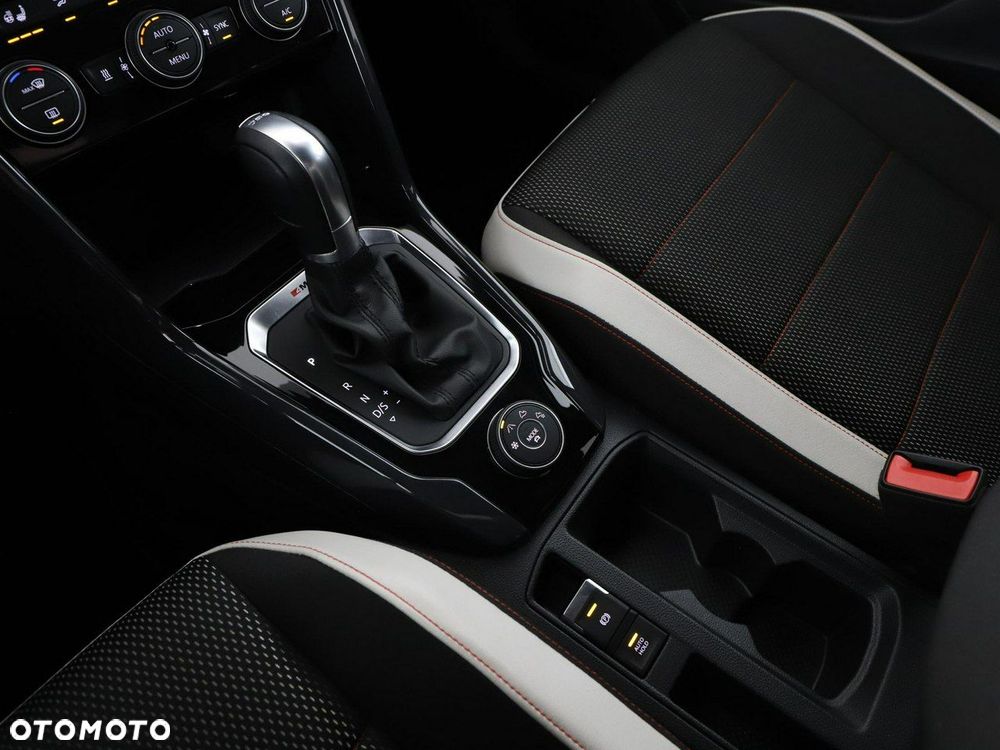 Volkswagen T-Roc 2.0 TSI 4Motion DSG Sport - 31