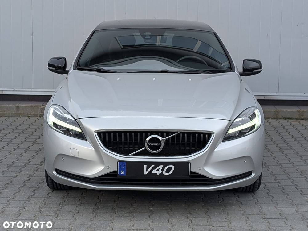 Volvo V40 T4 Drive-E Momentum - 9