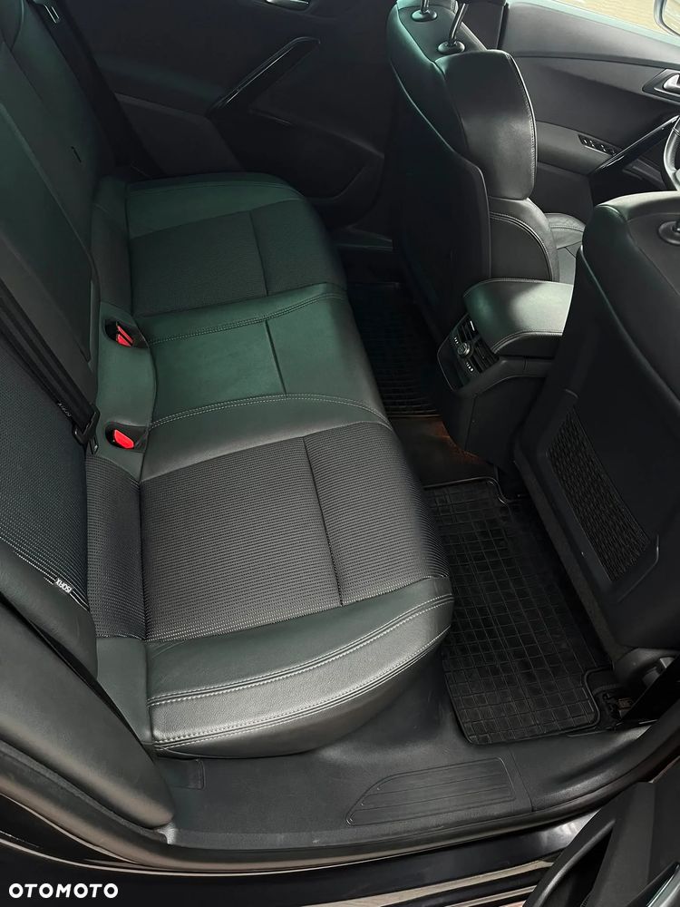 Peugeot 508 2.0 BlueHDi Allure S&S - 21
