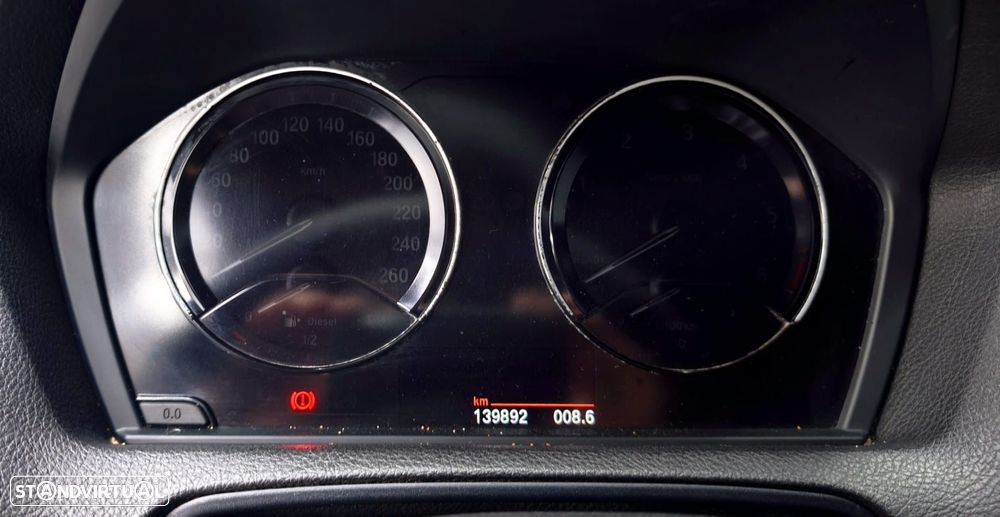 BMW 116 d Pack M - 14