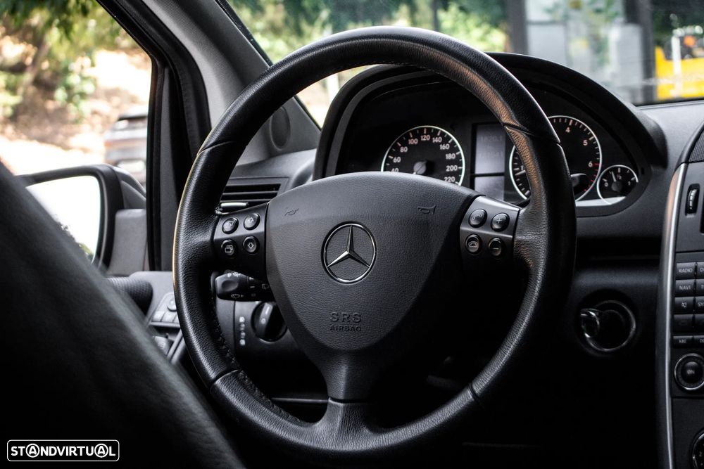 Mercedes-Benz A 160 BlueEFFICIENCY Avantgarde - 31