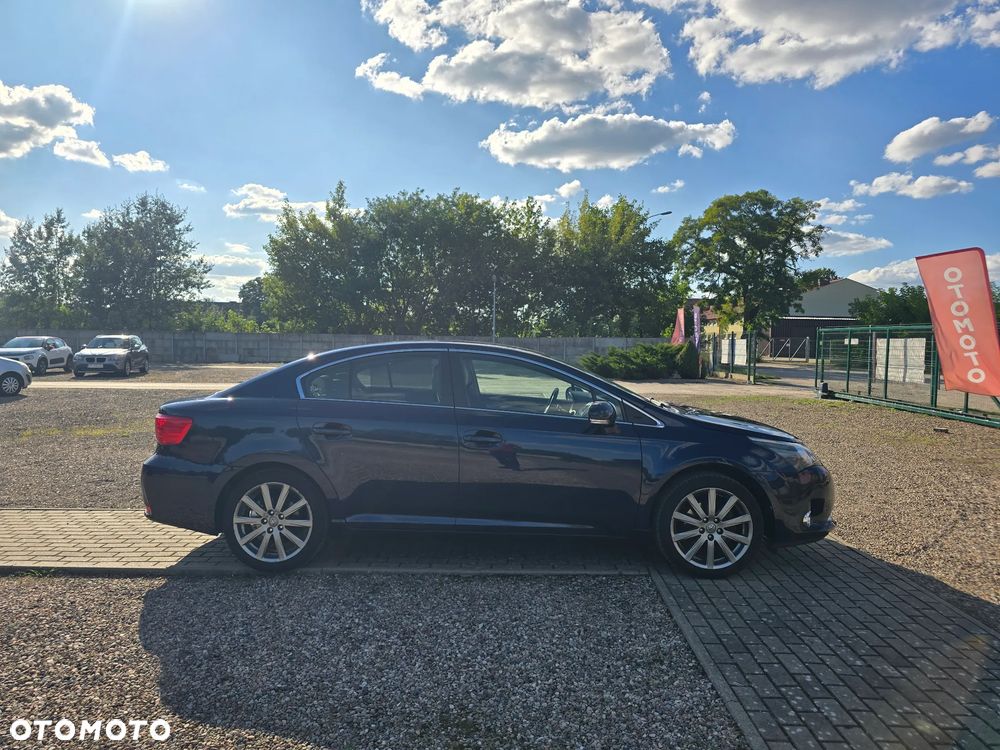 Toyota Avensis 2.0 Prestige NAVI MS - 5