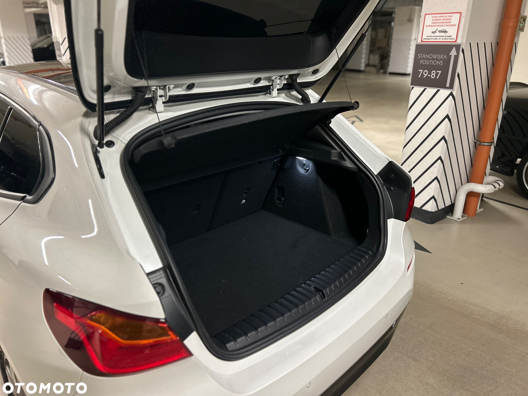BMW Seria 1 116d - 9