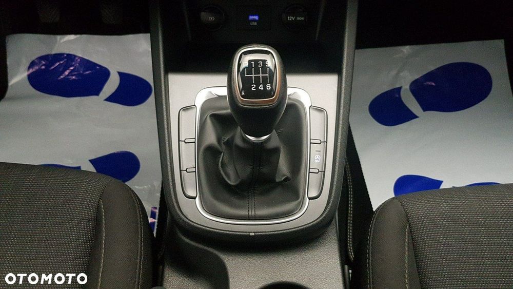 Hyundai Kona - 26