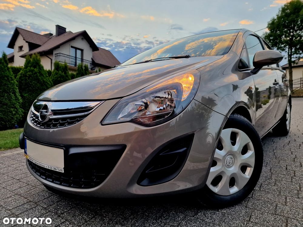 Opel Corsa 1.2 16V Cosmo S&S - 29