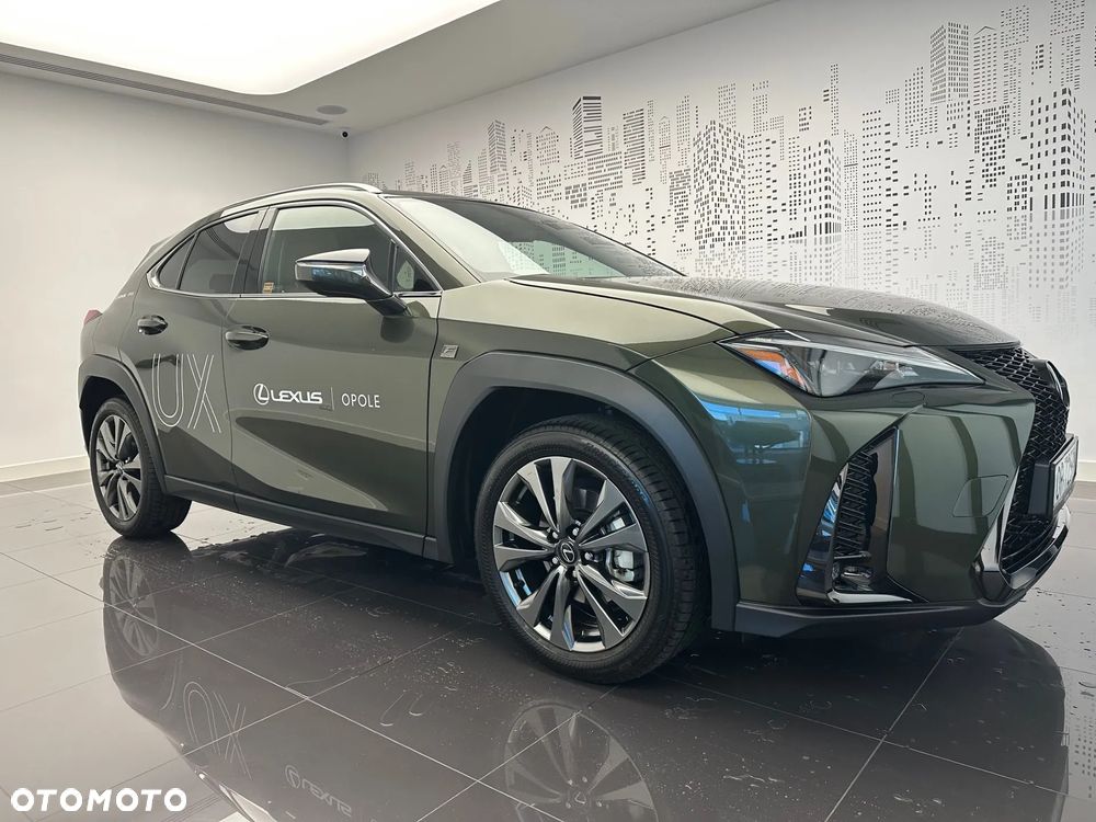 Lexus UX