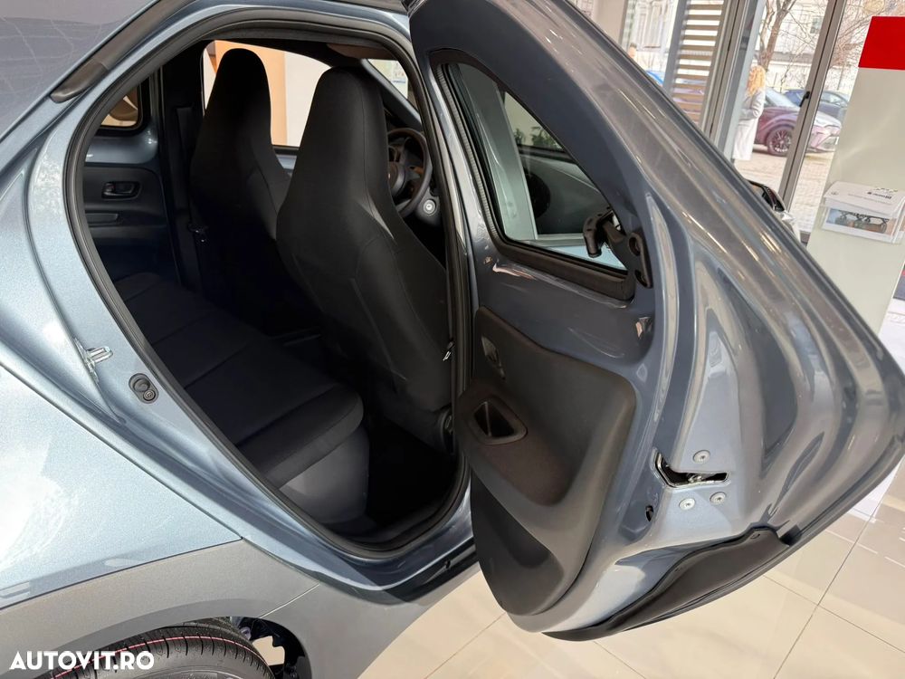 Toyota Aygo X - 13