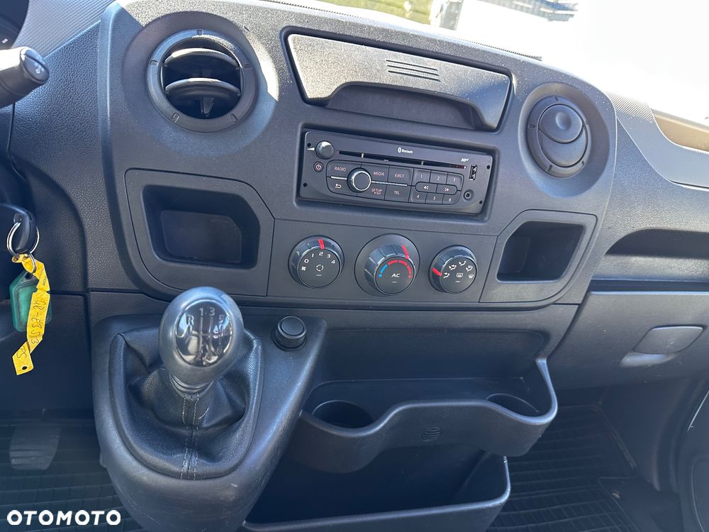 Renault Master - 16