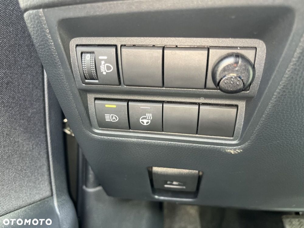 Toyota Yaris Hybrid 1.5 Style - 16