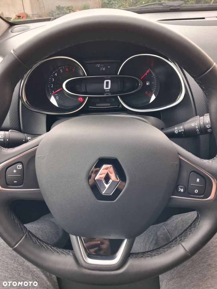 Renault Clio 0.9 Energy TCe Limited - 10