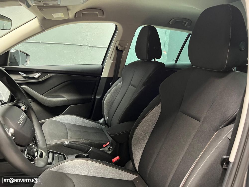 Skoda Kamiq 1.0 TSI Style DSG - 12