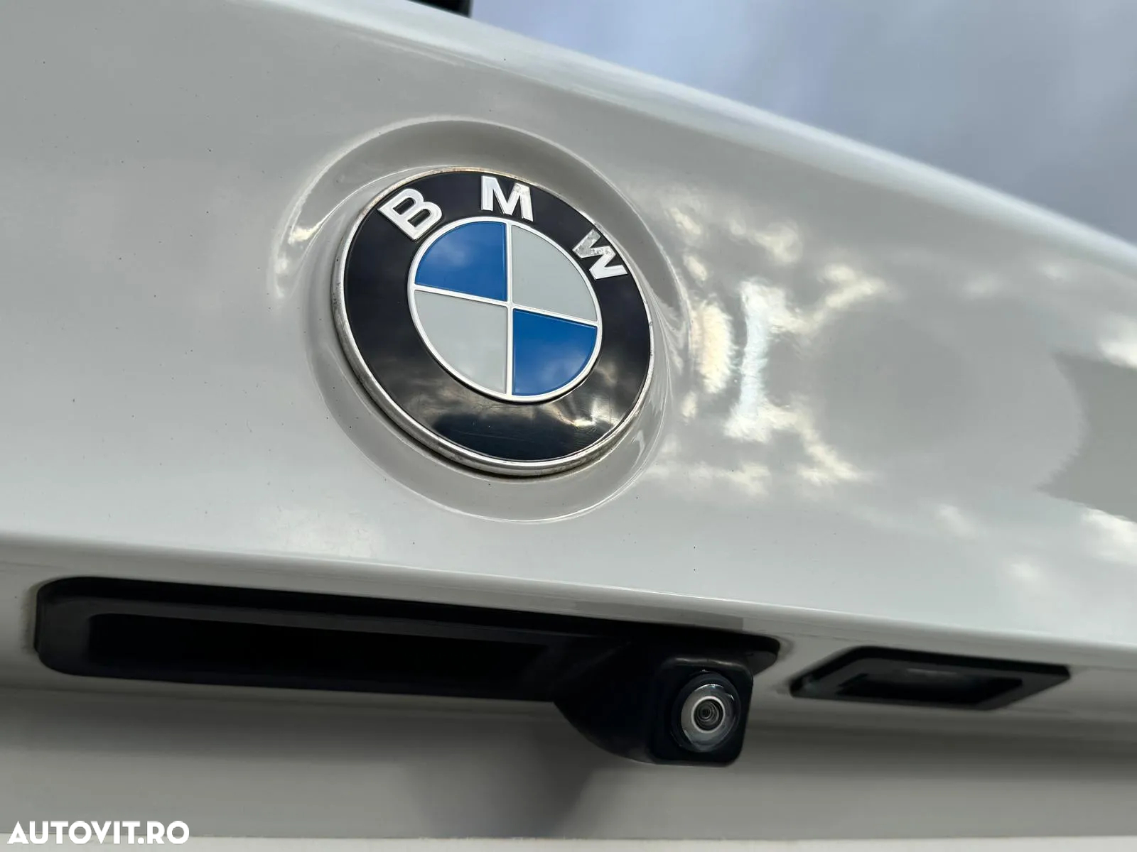 BMW Seria 5 520d xDrive AT - 10