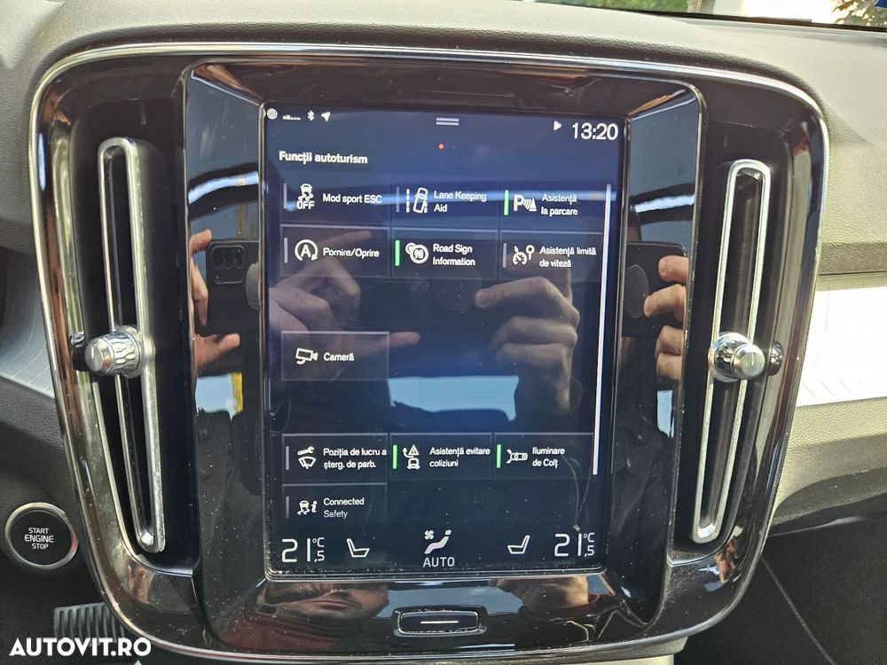 Volvo XC 40 D3 AWD Geartronic Momentum - 30