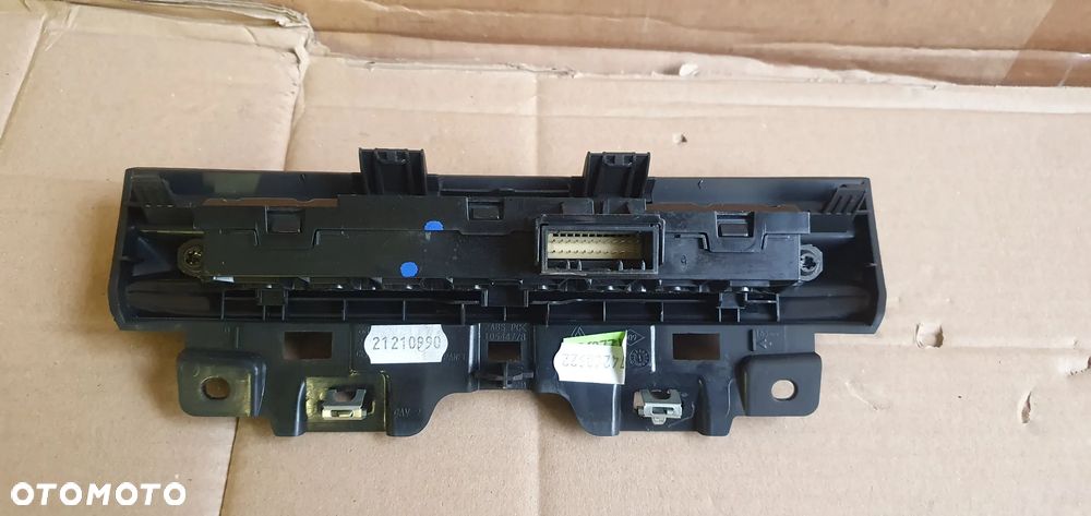 Panel sterowania przełącznik awaryjnych Nissan Primastar Trafic IV 283E81404R - 6
