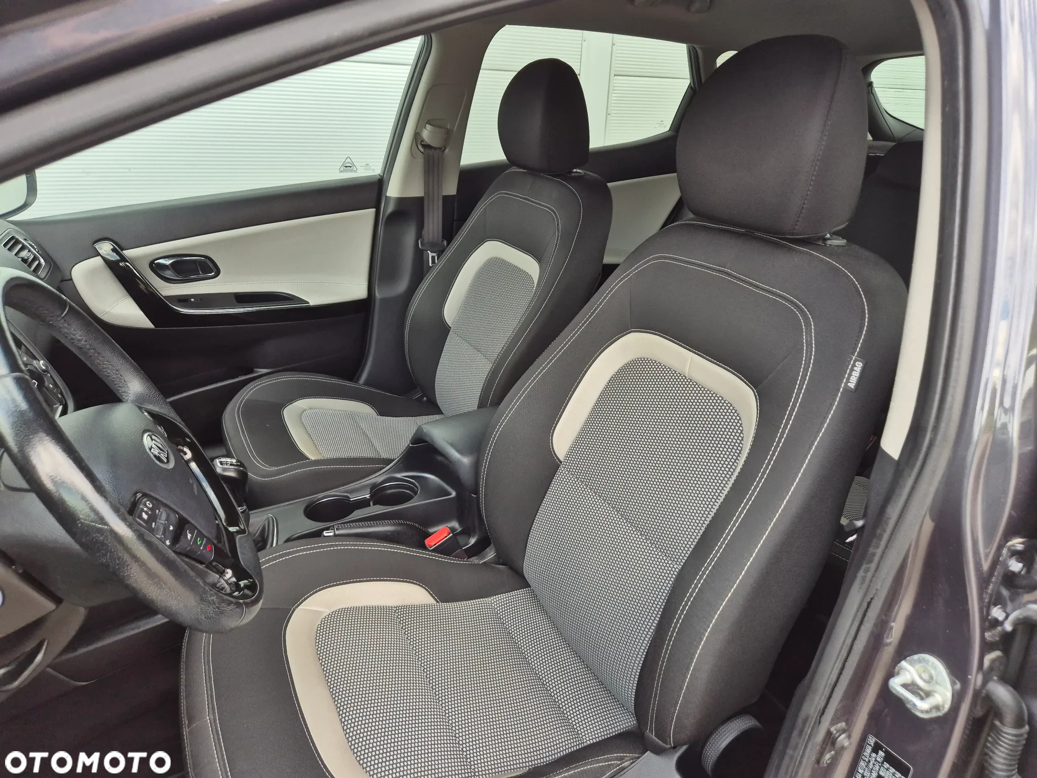 Kia Ceed 1.4 CVVT Dream Team Edition - 20