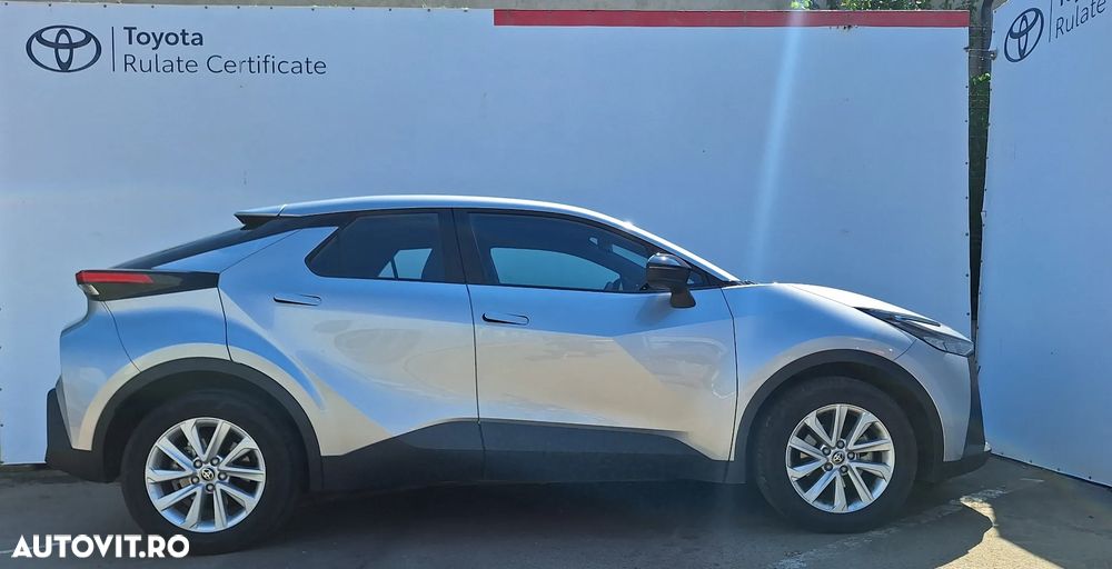 Toyota C-HR - 10