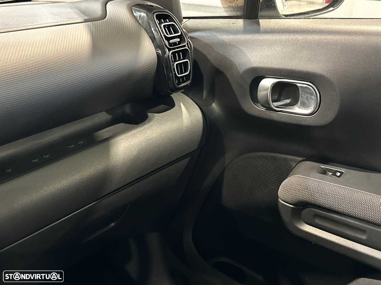 Citroën C3 Aircross 1.2 PureTech Plus - 19