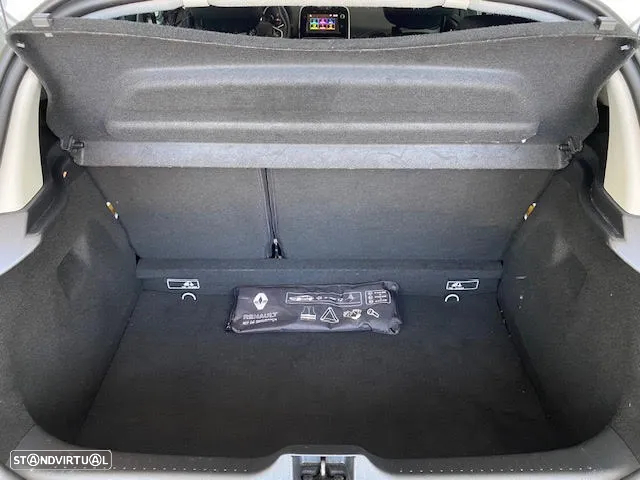 Renault Clio 0.9 TCe Limited Edition - 19