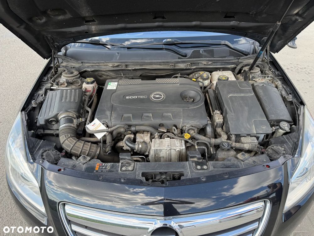 Opel Insignia - 12