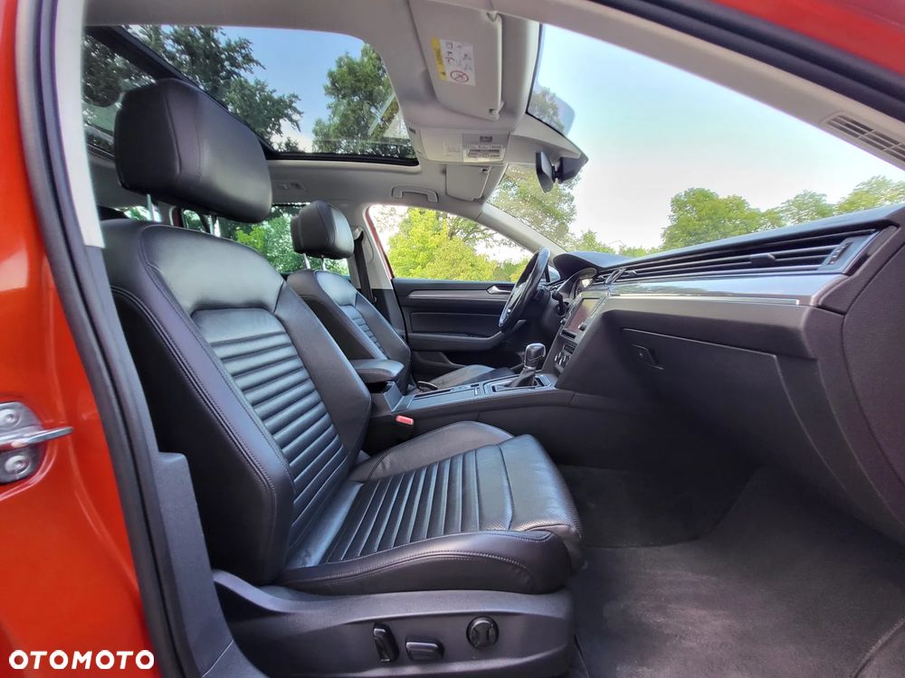 Volkswagen Passat Alltrack - 22