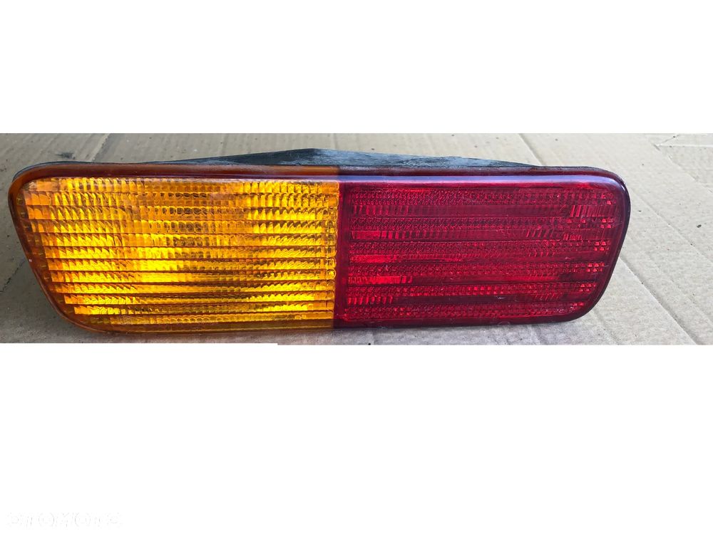 Lampa tylna lewa dolna w zderzak Land Rover Discovery 2 II 1998-2002 - 1