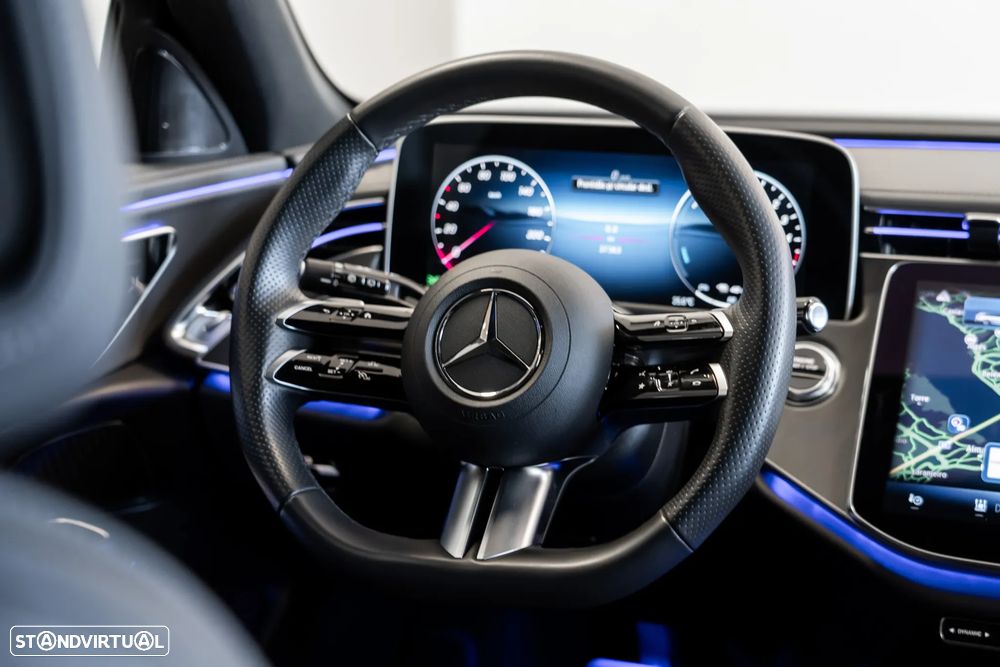 Mercedes-Benz E 300 de AMG Line — fotografia 10