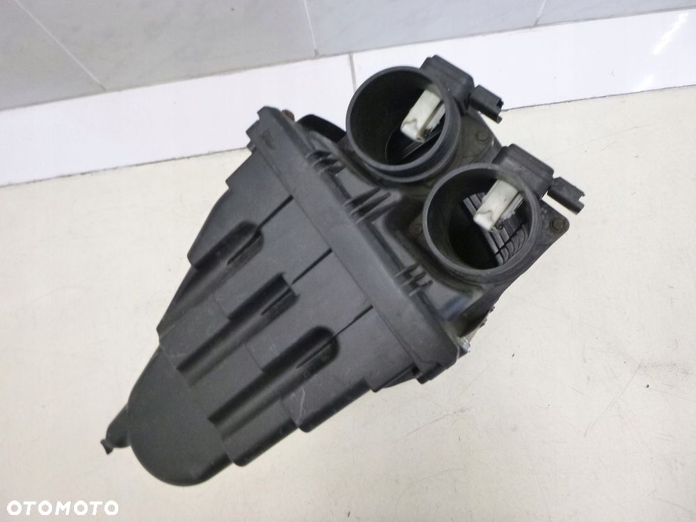 RANGE ROVER VOGUE L322 OBUDOWA FILTR POWIETRZA 3.6 - 4