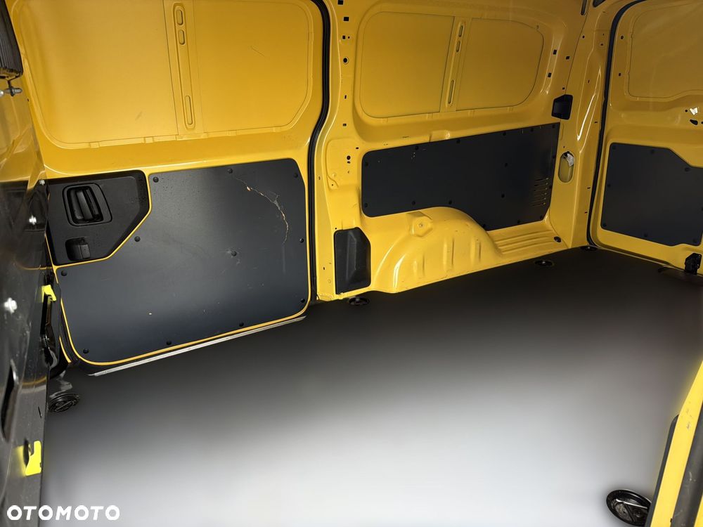 Toyota PROACE - 12