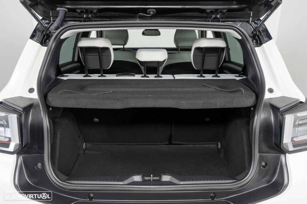 Citroën e-C3 44 kWh Autonomia Conforto Max - 13