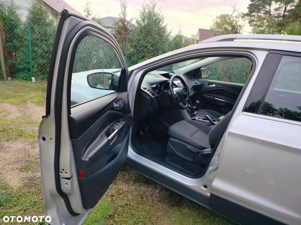 Ford Kuga 2.0 TDCi 4x4 Trend - 19