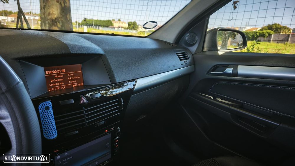 Opel Astra 1.7 CDTi Cosmo - 43