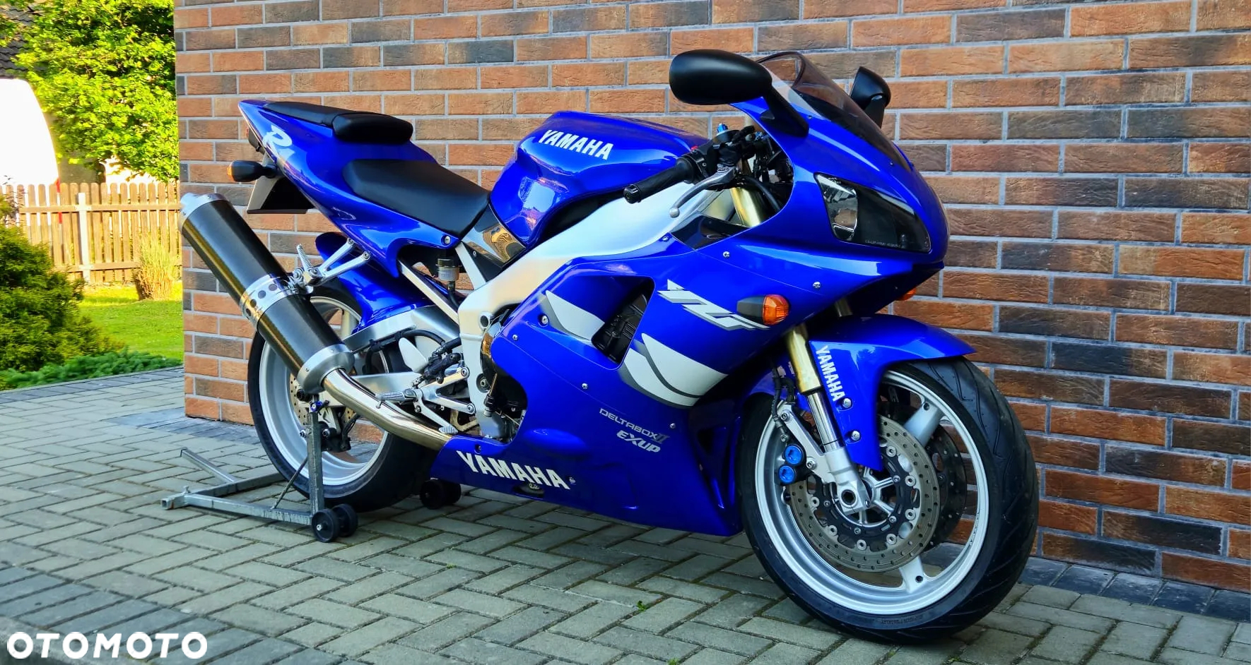 Yamaha YZF - 7