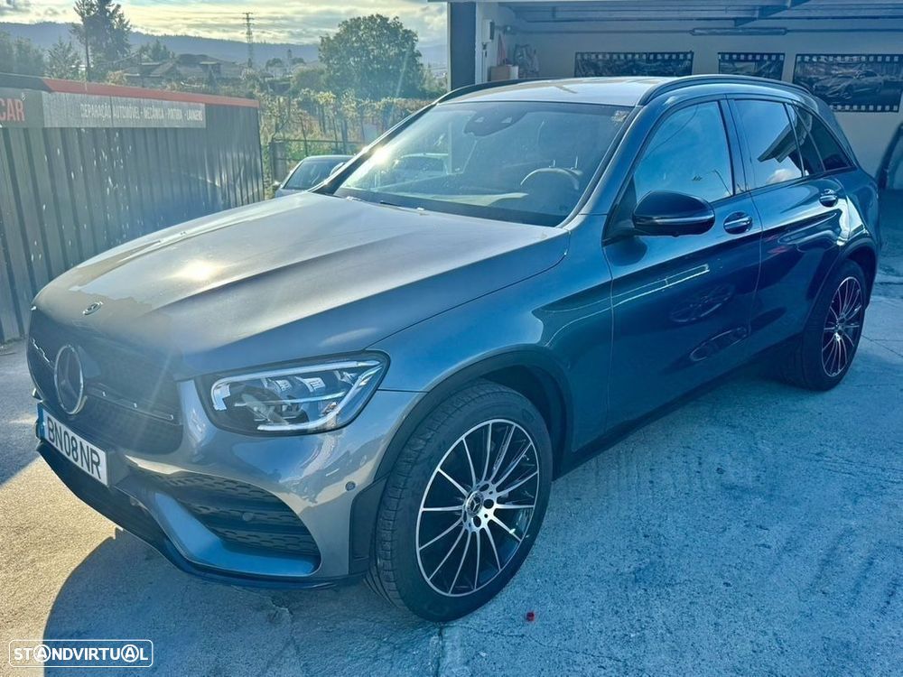Mercedes-Benz GLC 300 e 4Matic - 29