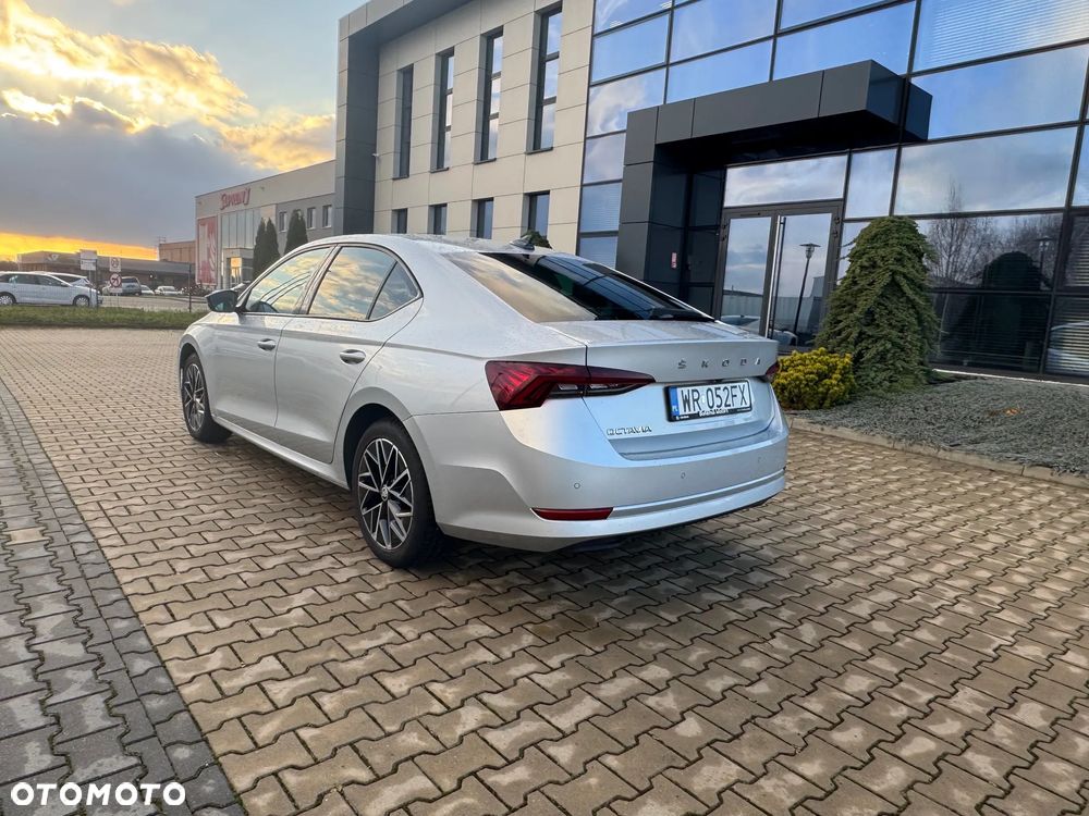 Skoda Octavia 1.5 TSI ACT Ambition - 9