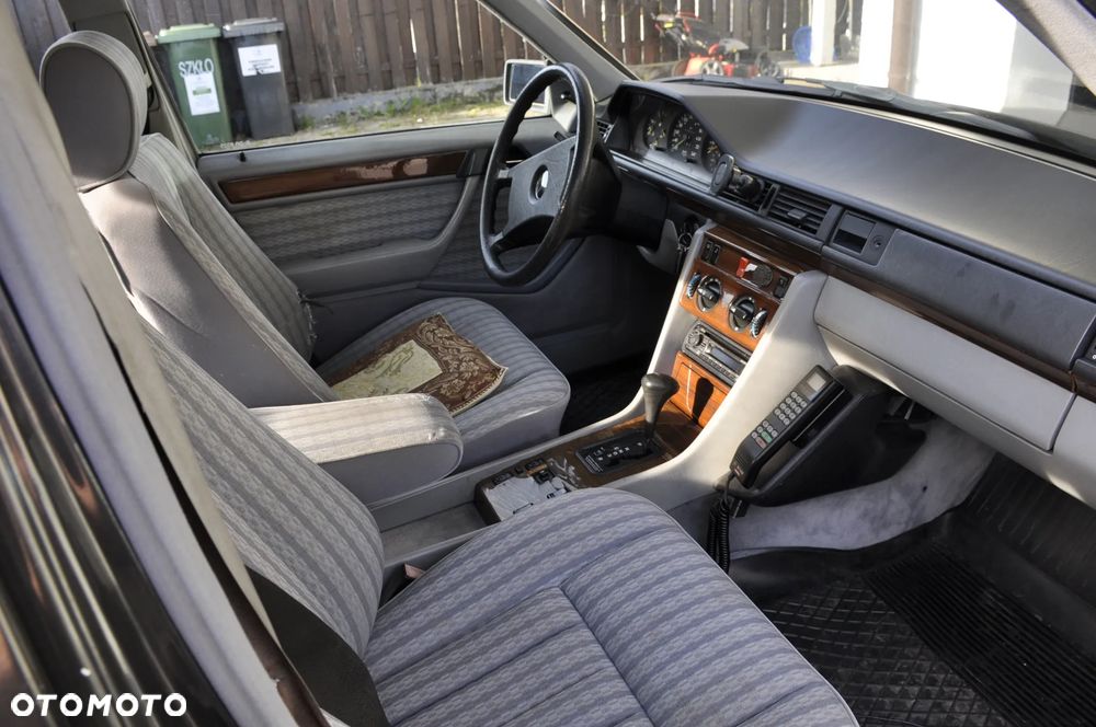 Mercedes-Benz W124 (1984-1993) - 4