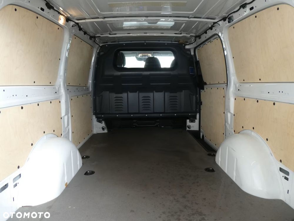 Mercedes-Benz Vito - 5
